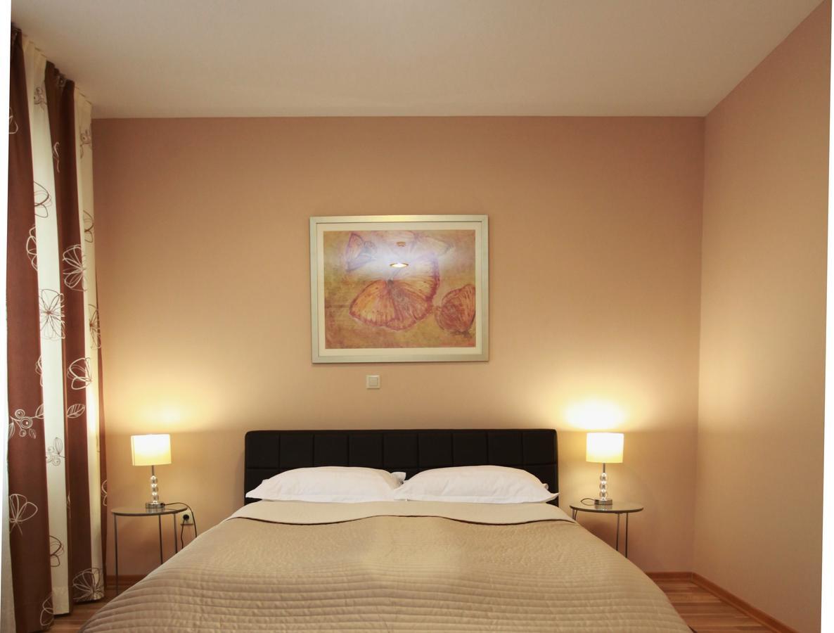ביזובץ Hotel Petrijevci חדר תמונה