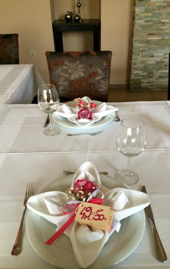 ביזובץ Hotel Petrijevci מראה חיצוני תמונה
